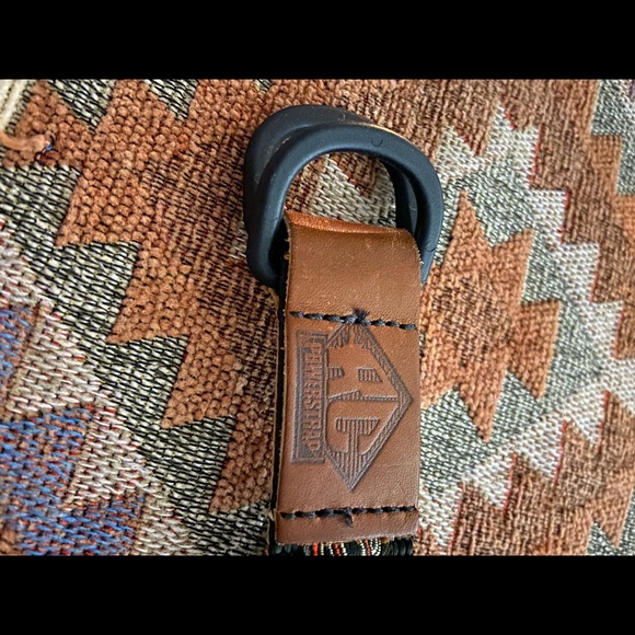 💕Host Pick!💕 Roots Canada Fabric and leather belt - Picture 1 of 8